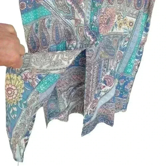 NWT Paisley tunic - Picture 6 of 8